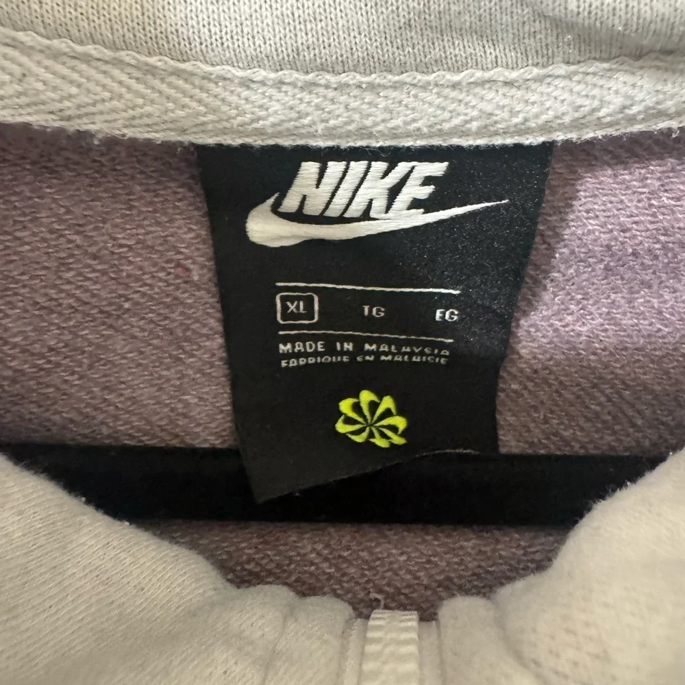 Nike Light Gray Zip-Up Hoodie